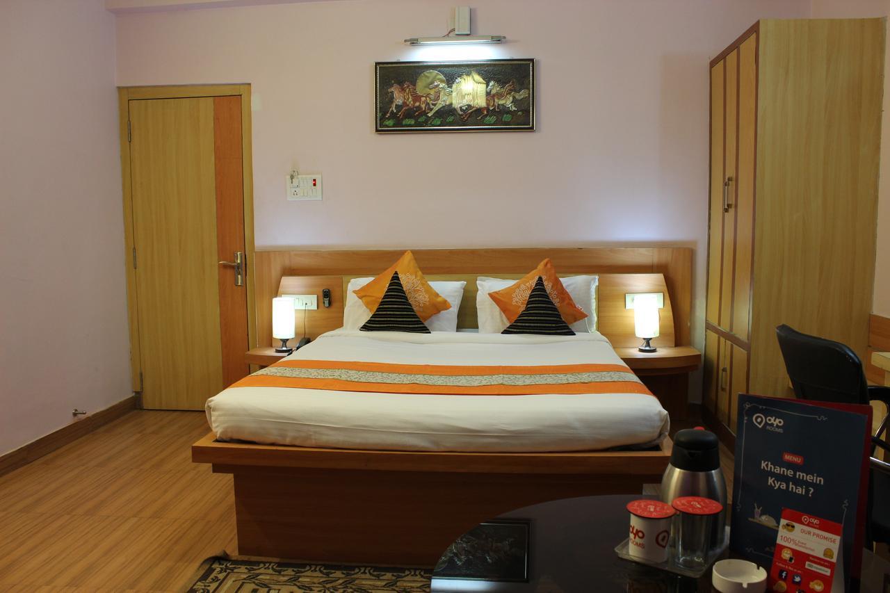 Hotel Cradle Inn Ранчи Екстериор снимка